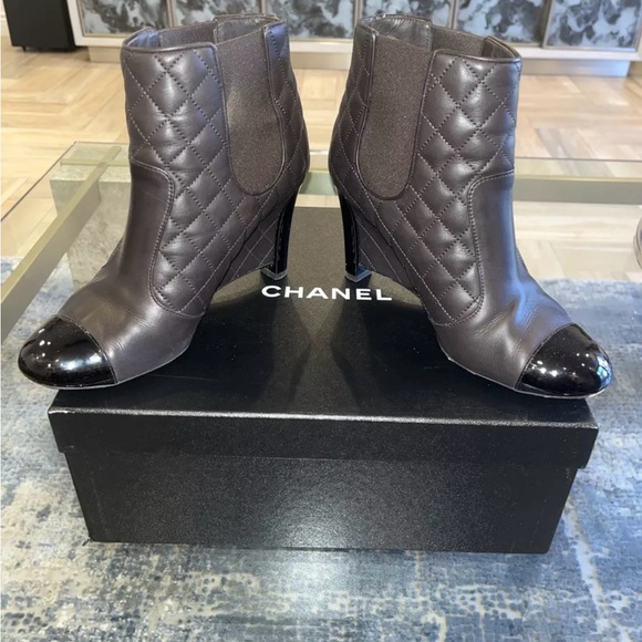 Chanel Quilted Booties - Picture 3 of 4